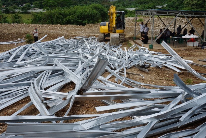 Baja Ringan Bekas.jpg